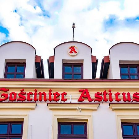 JarosławGosciniec Asticus住宿加早餐旅馆 外观 照片