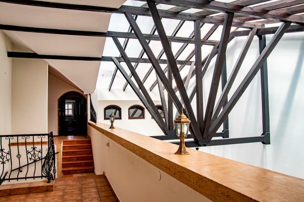 JarosławGosciniec Asticus住宿加早餐旅馆 外观 照片